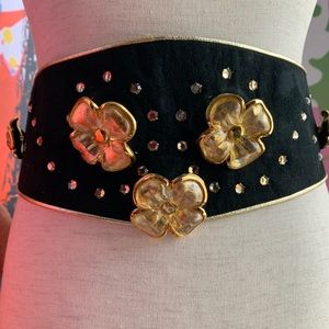 Vintage Deluxe Cinch Belt: Sash Belt with Gold Flowers and faux crystals. Dirndl